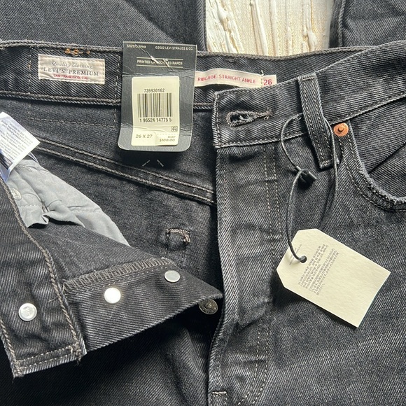 Levi's® Premium RIBCAGE STRAIGHT ANKLE WOMEN'S JEANS in Skewed Break - Black - Picture 11 of 14